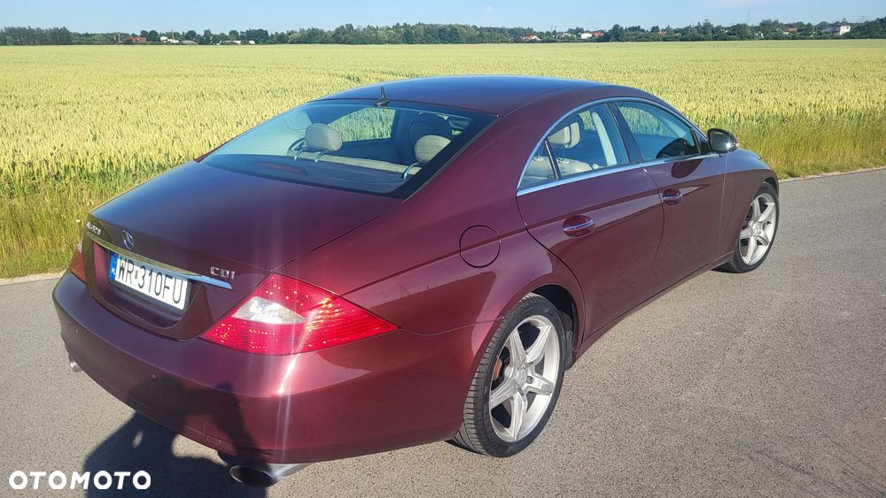 Mercedes-Benz CLS - 6