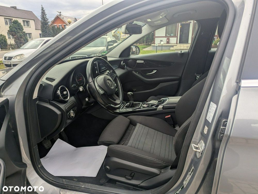 Mercedes-Benz Klasa C 220 (BlueTEC) d AMG Line - 23