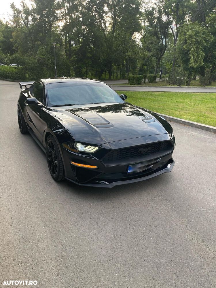 Ford Mustang 2.3 EcoBoost Aut. - 2
