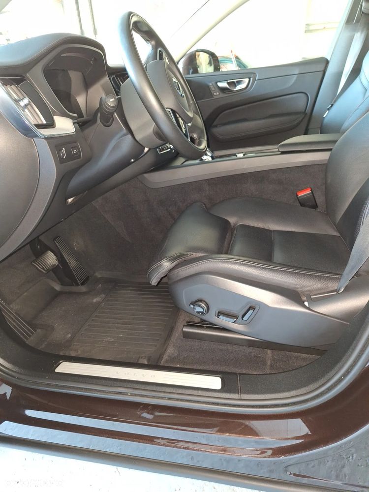 Volvo XC 60 - 16