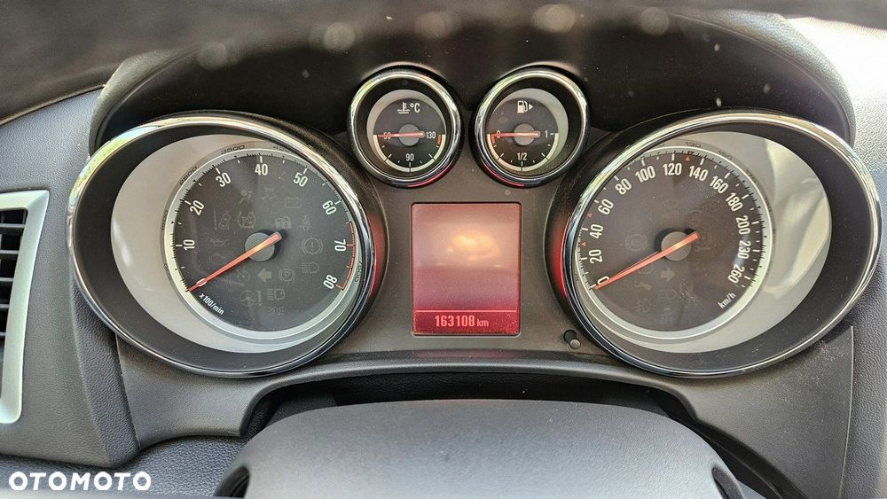 Opel Astra 1.6 Color Edition - 26