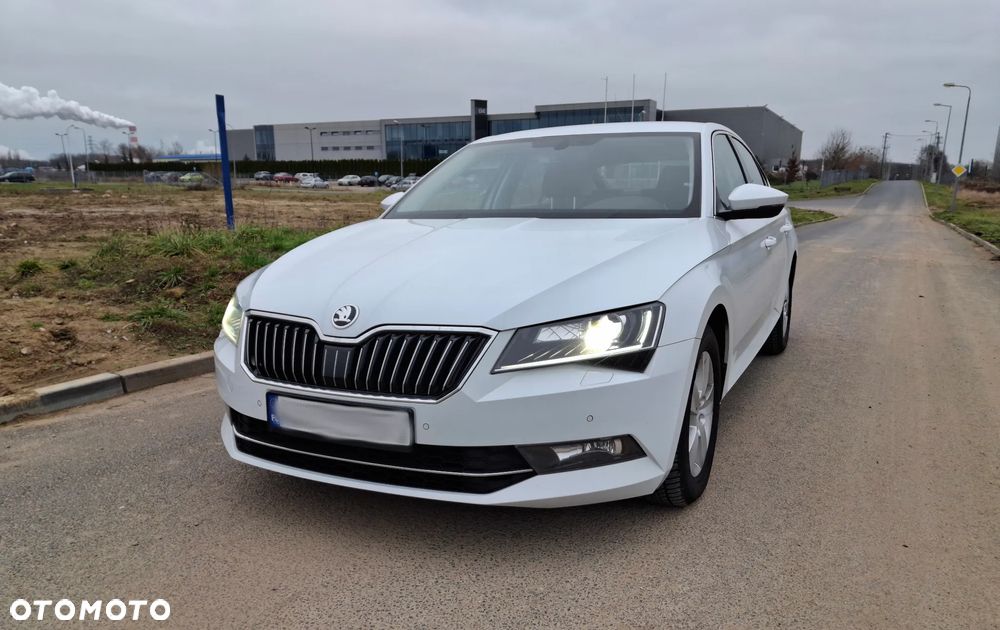 Skoda Superb 2.0 TDI Ambition DSG7 - 1