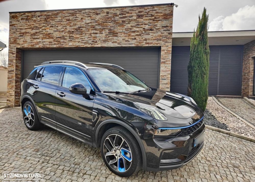 Lynk & Co 01 - 3