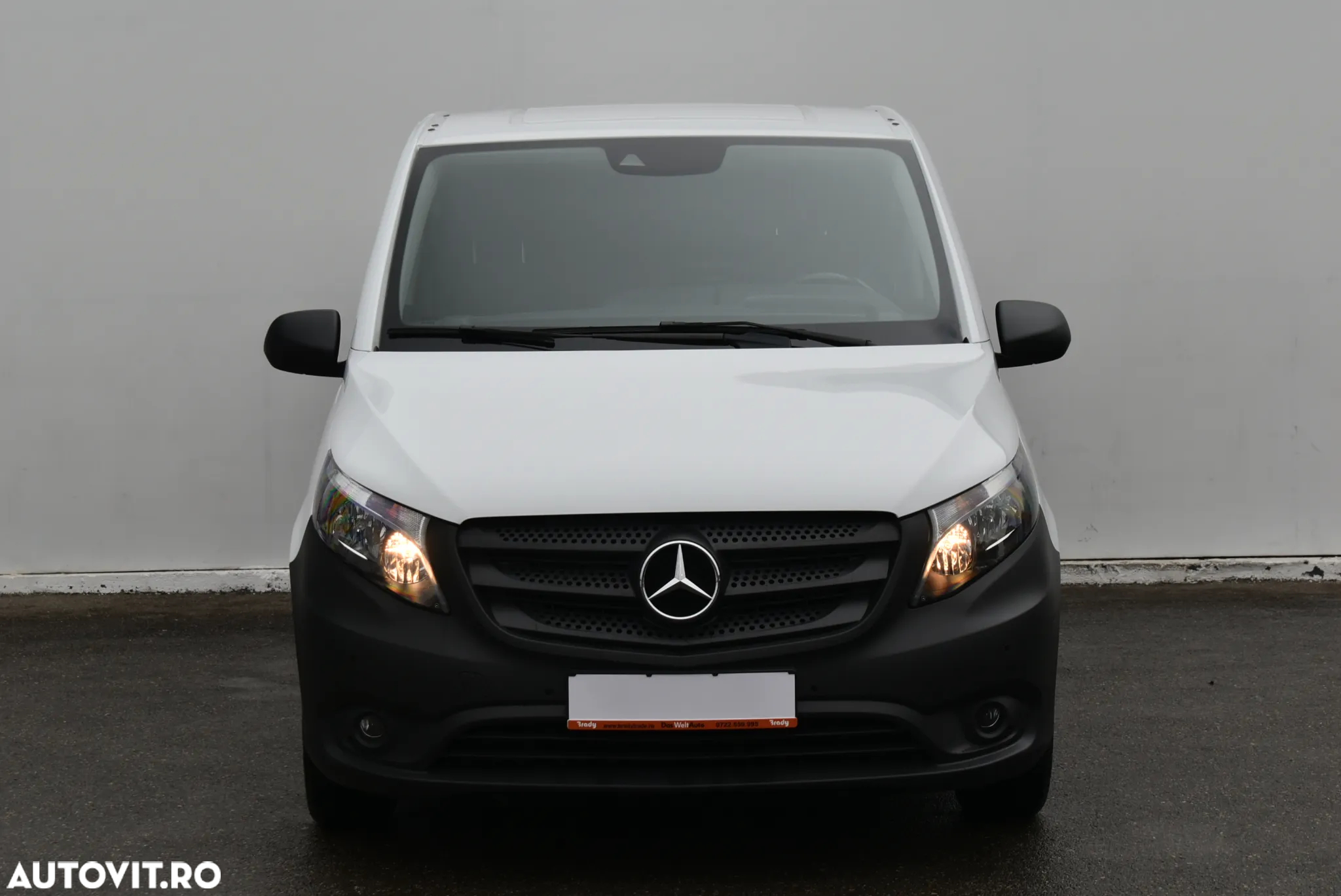 Mercedes-Benz Vito - 12