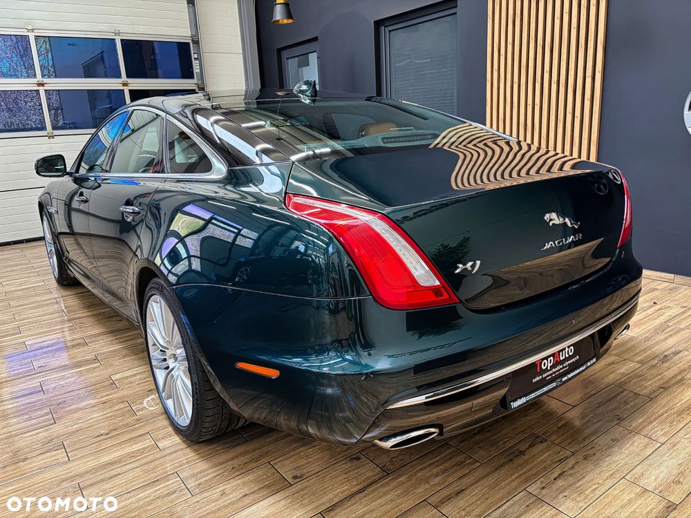 Jaguar XJ 3.0 D V6 Premium Luxury - 10