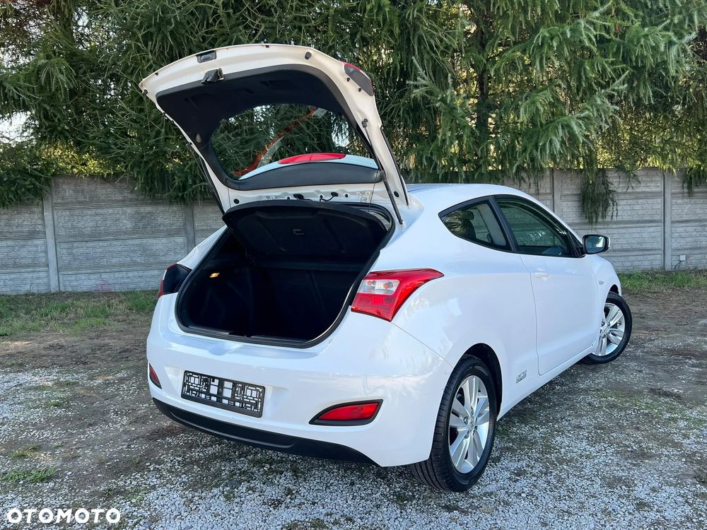 Hyundai i30 1.4 Classic - 12