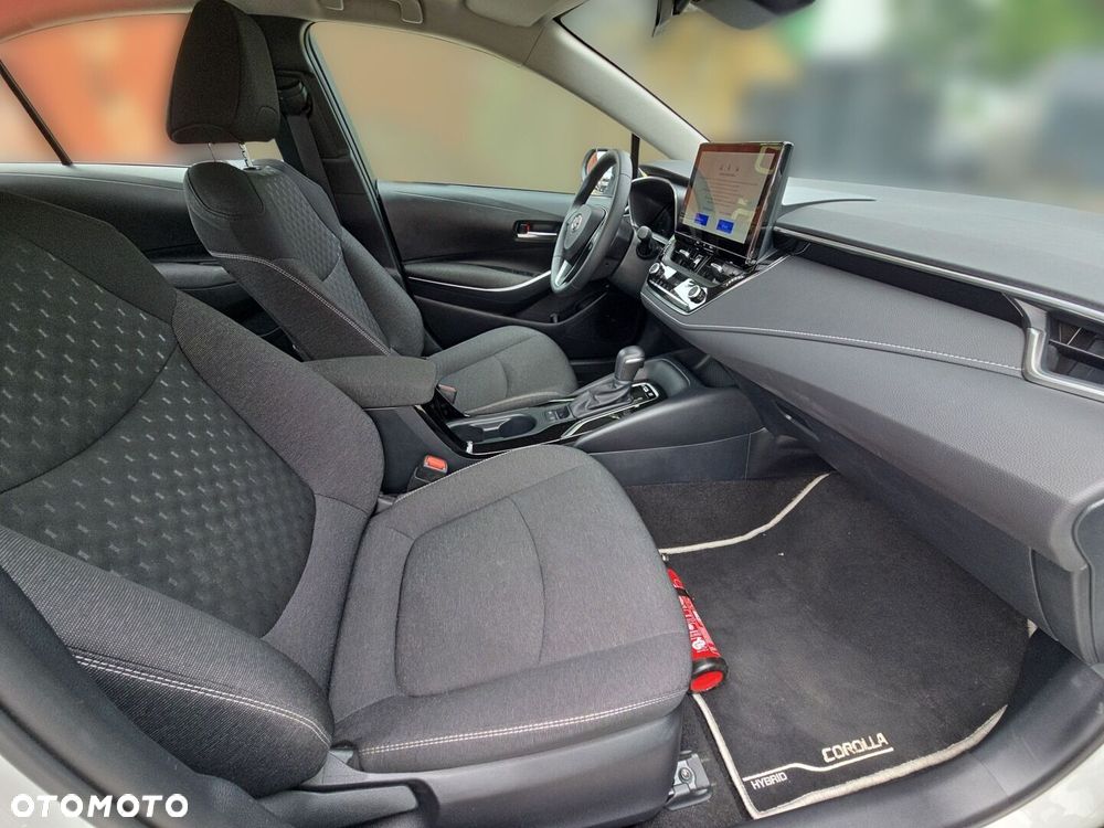Toyota Corolla 1.8 Hybrid Comfort - 9