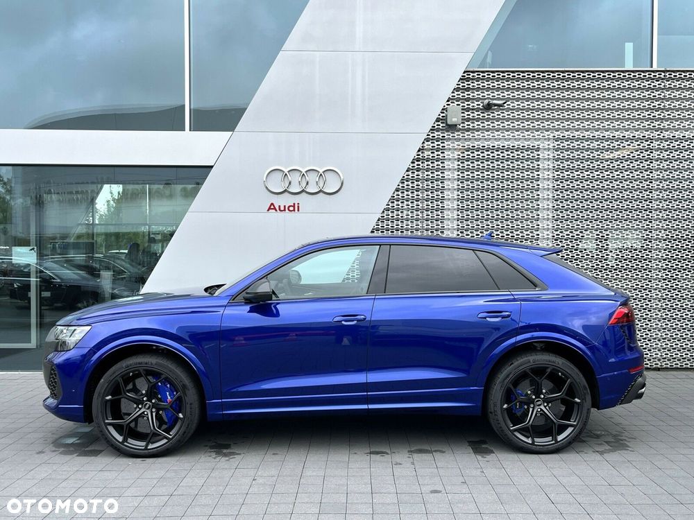 Audi RS Q8 - 7