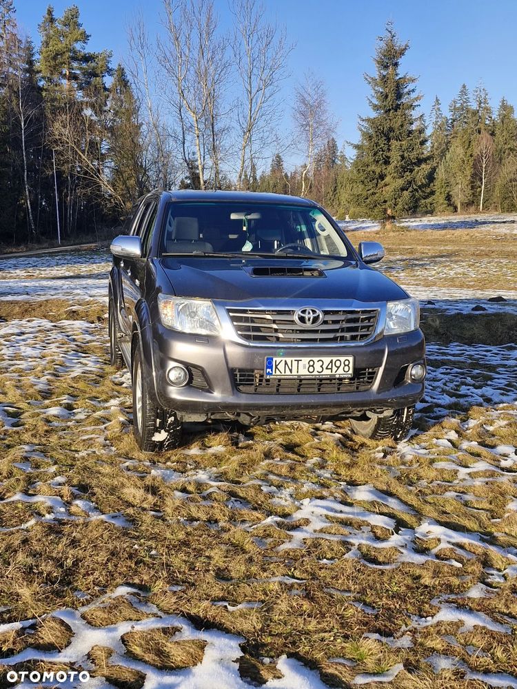 Toyota Hilux 3.0 D-4D Invincible - 2
