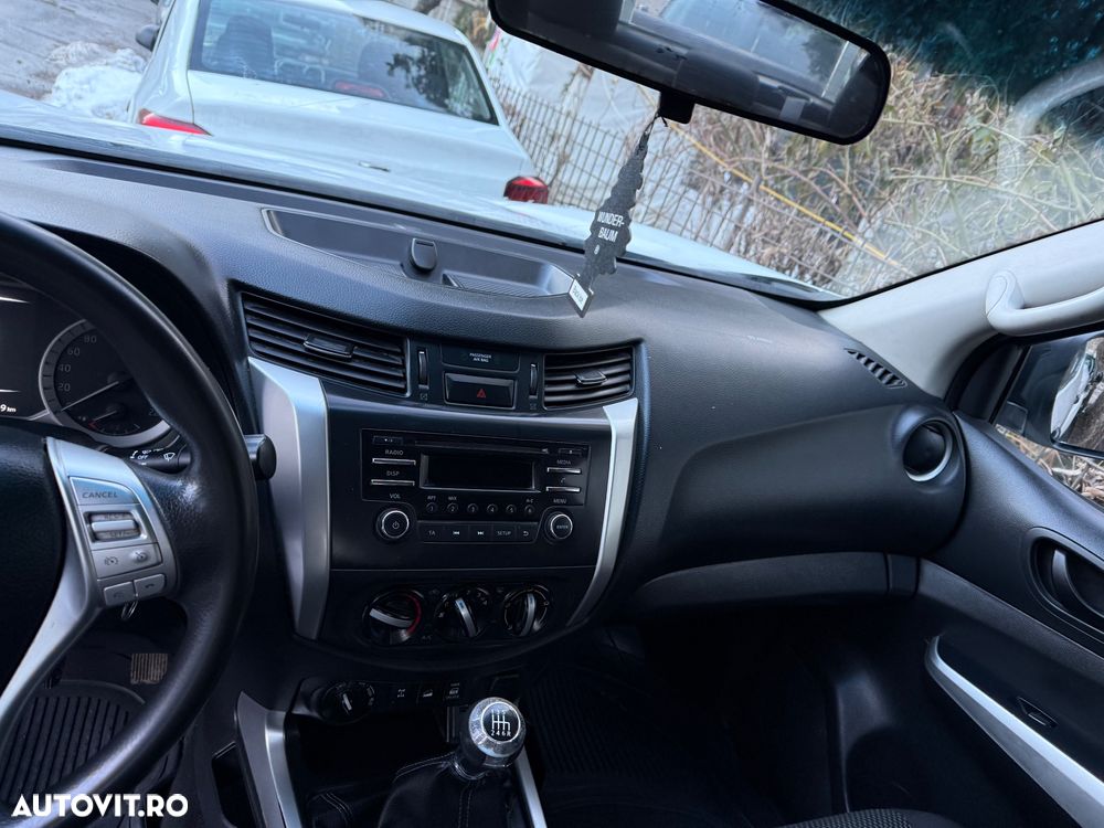 Nissan Navara Double Cab Acenta - 10