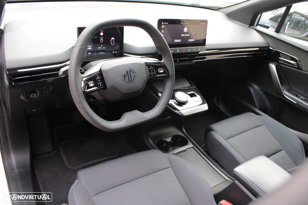 MG MG4 51 kWh Standard - 7