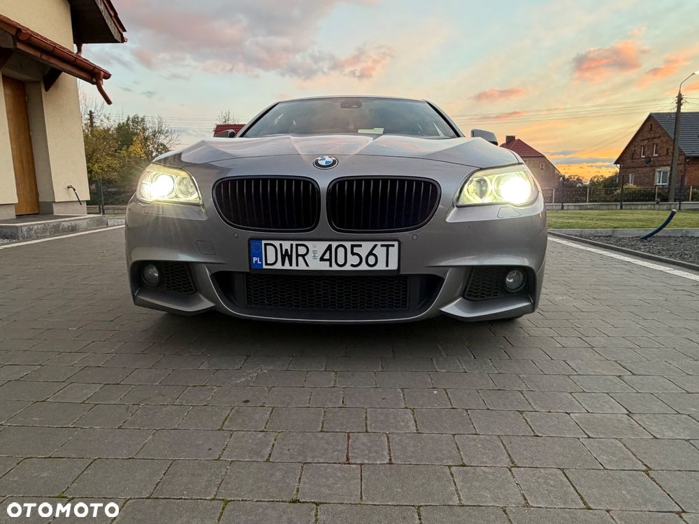 BMW Seria 5 535i - 7