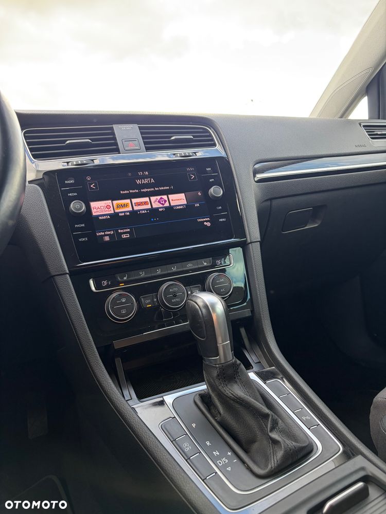 Volkswagen Golf 1.5 TSI ACT (BlueMotion Technology) DSG Comfortline - 6