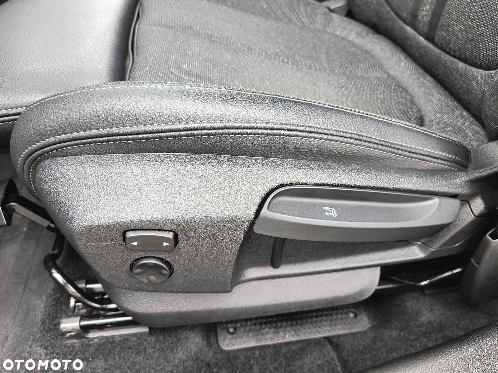 BMW Seria 2 218i M Sport - 16