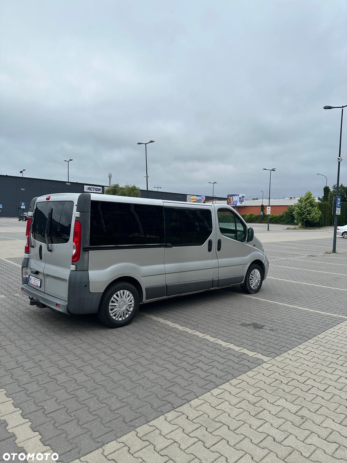 Opel Vivaro - 4