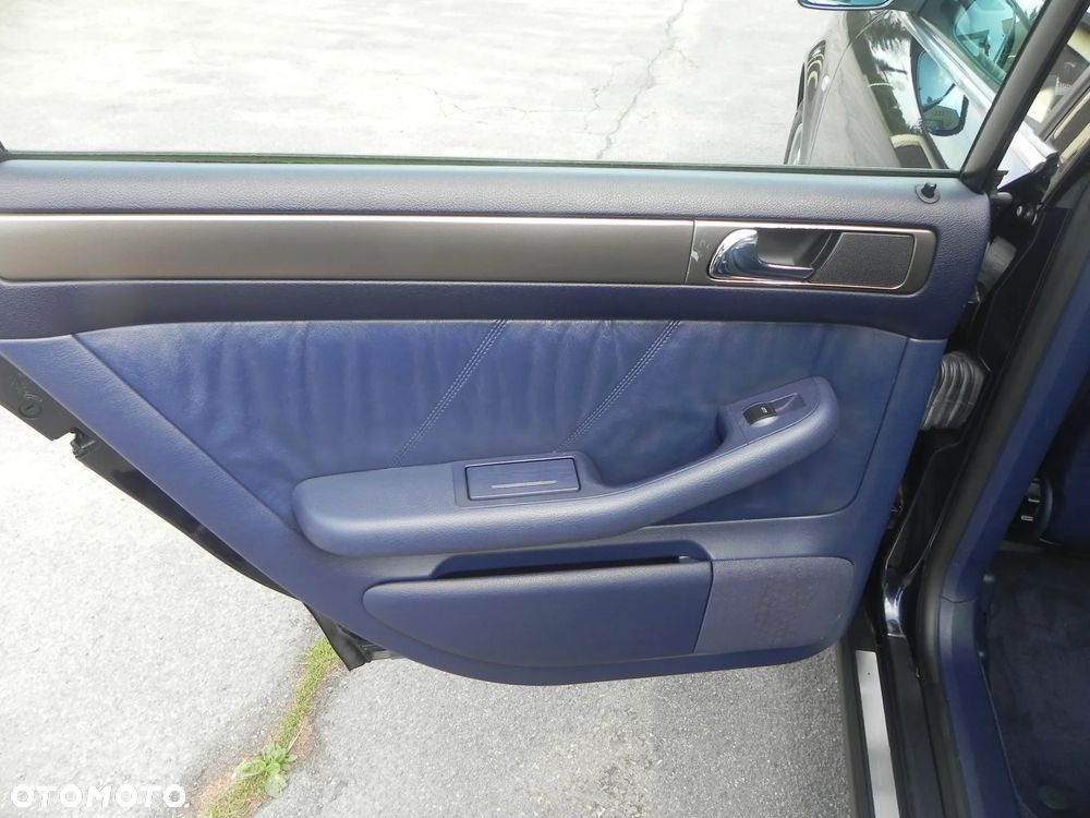 Audi A6 Limousine 2.4 - 15