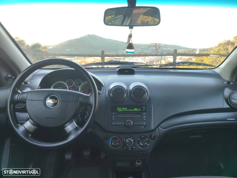 Chevrolet Aveo 1.2 LS - 11