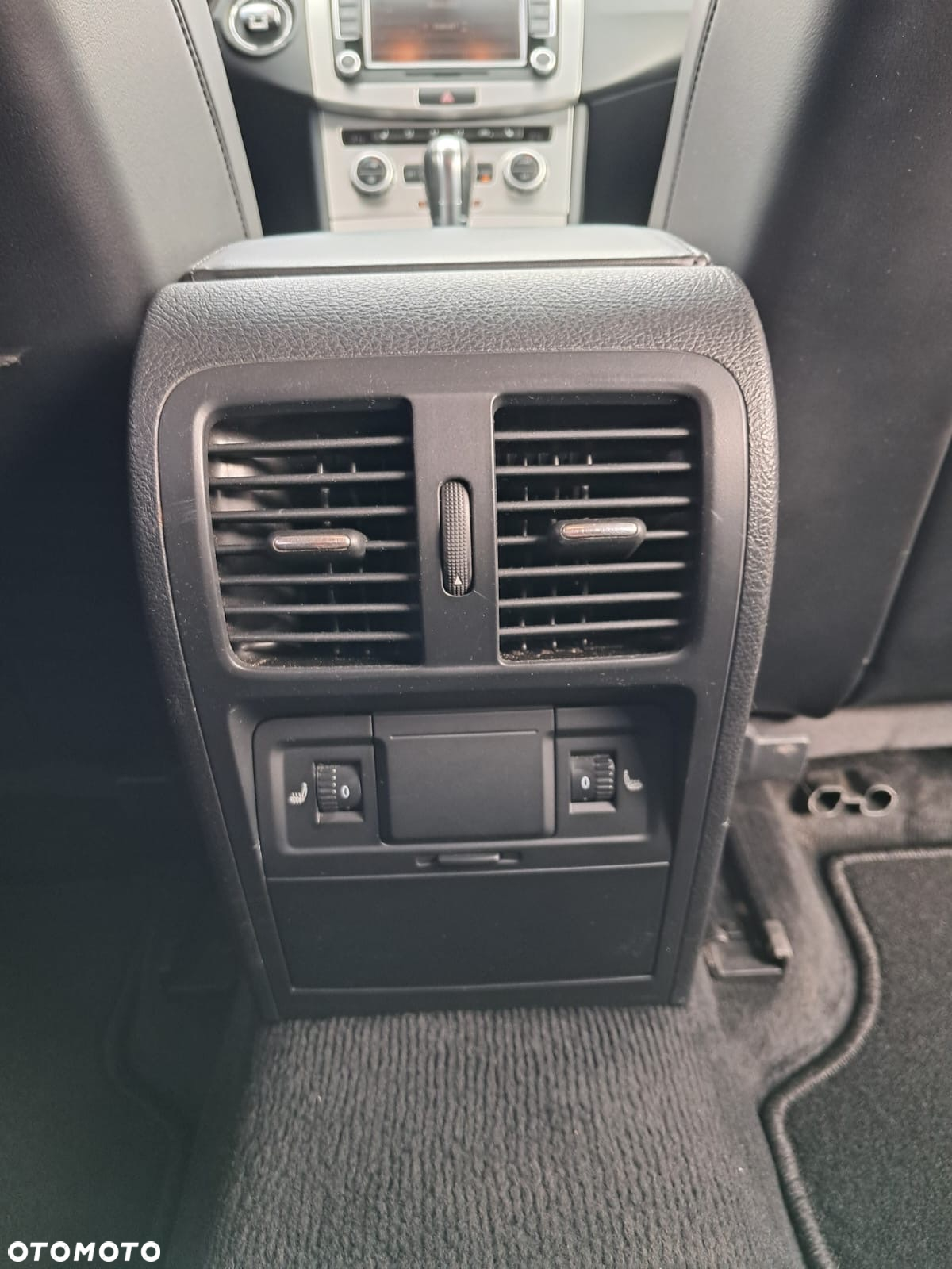 Volkswagen Passat 2.0 TDI 4Mot Highline DSG - 21