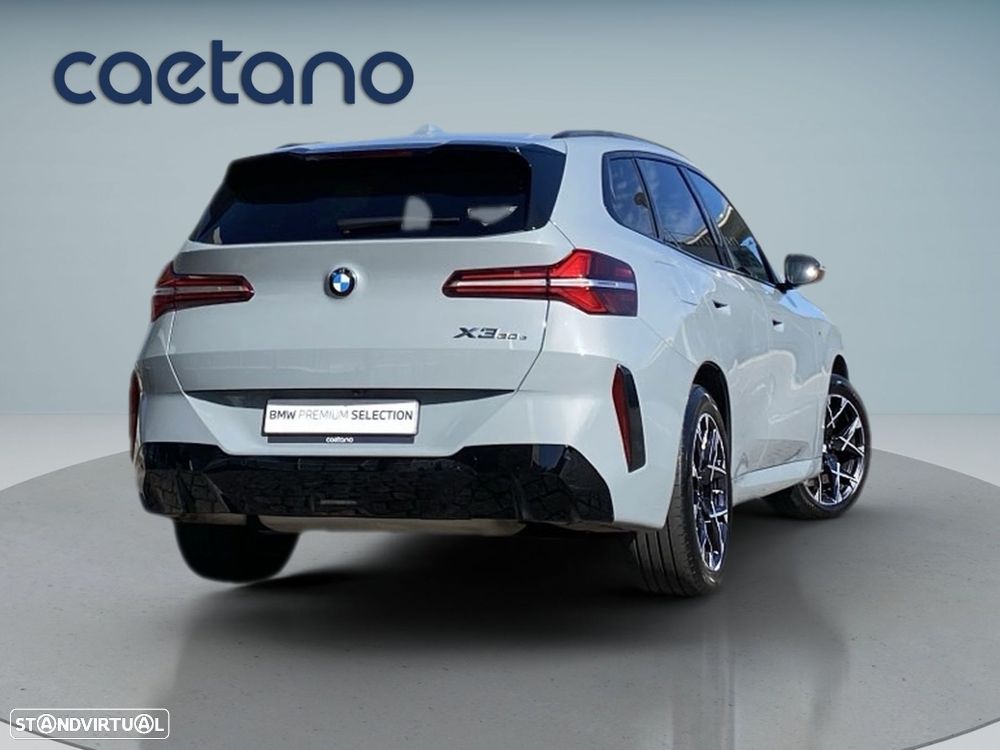 BMW X3 30 e xDrive Pack M Desportivo - 2