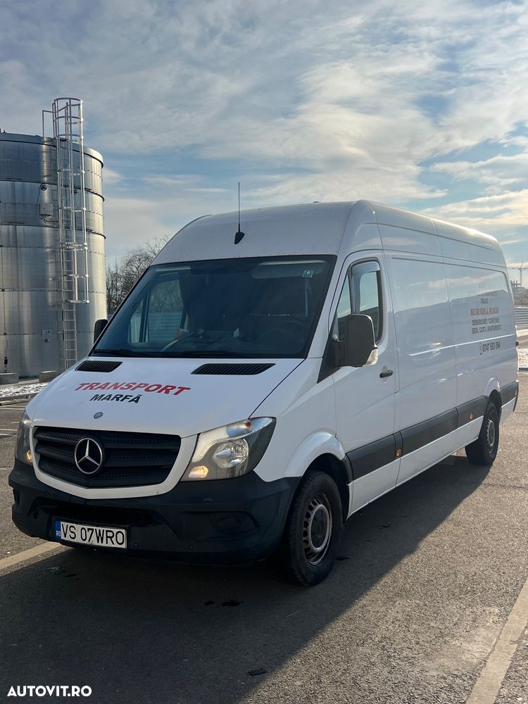 Mercedes-Benz Sprinter - 1