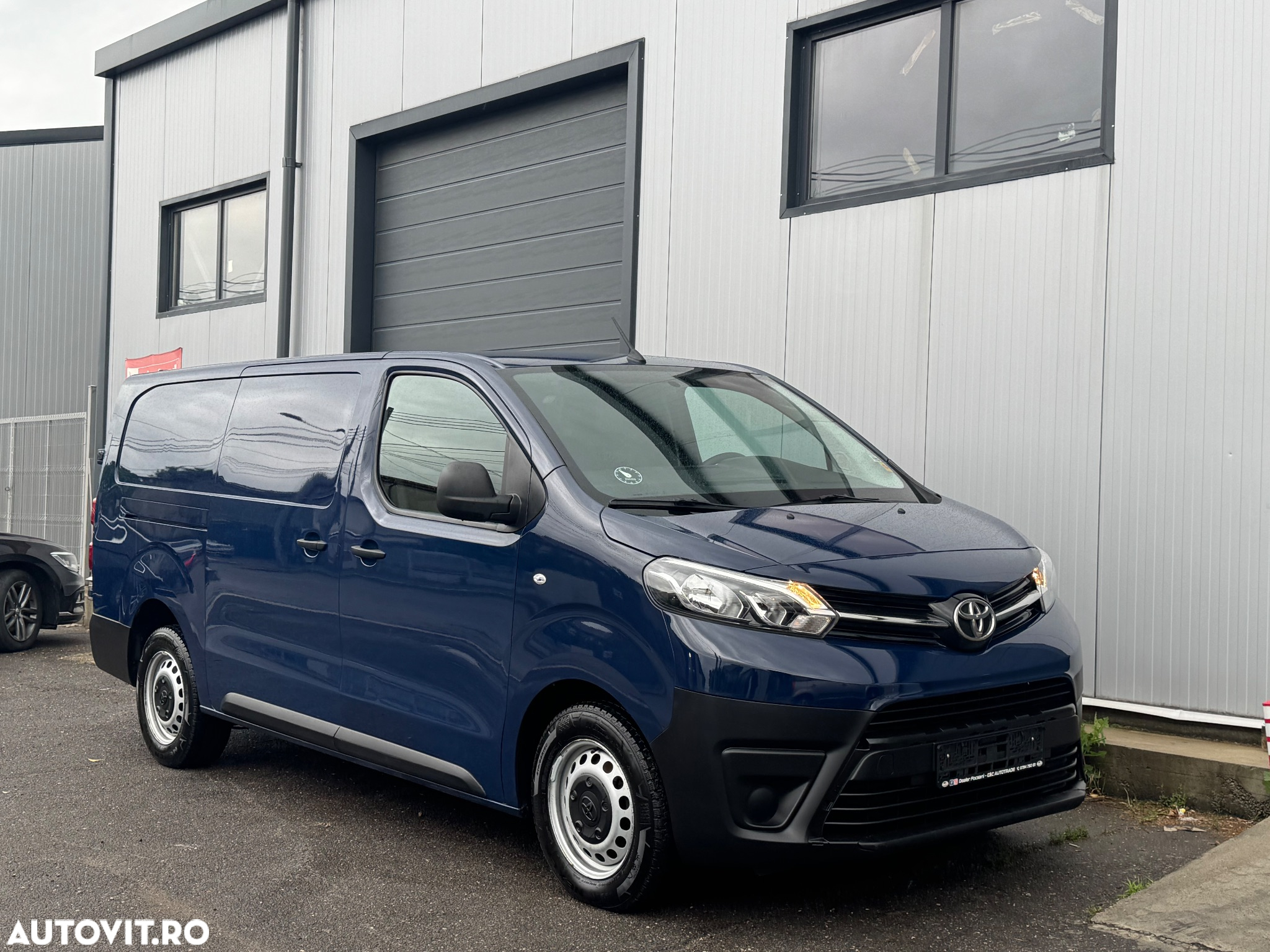 Toyota Proace 2,0-l-D-4D L2 Comfort - 9