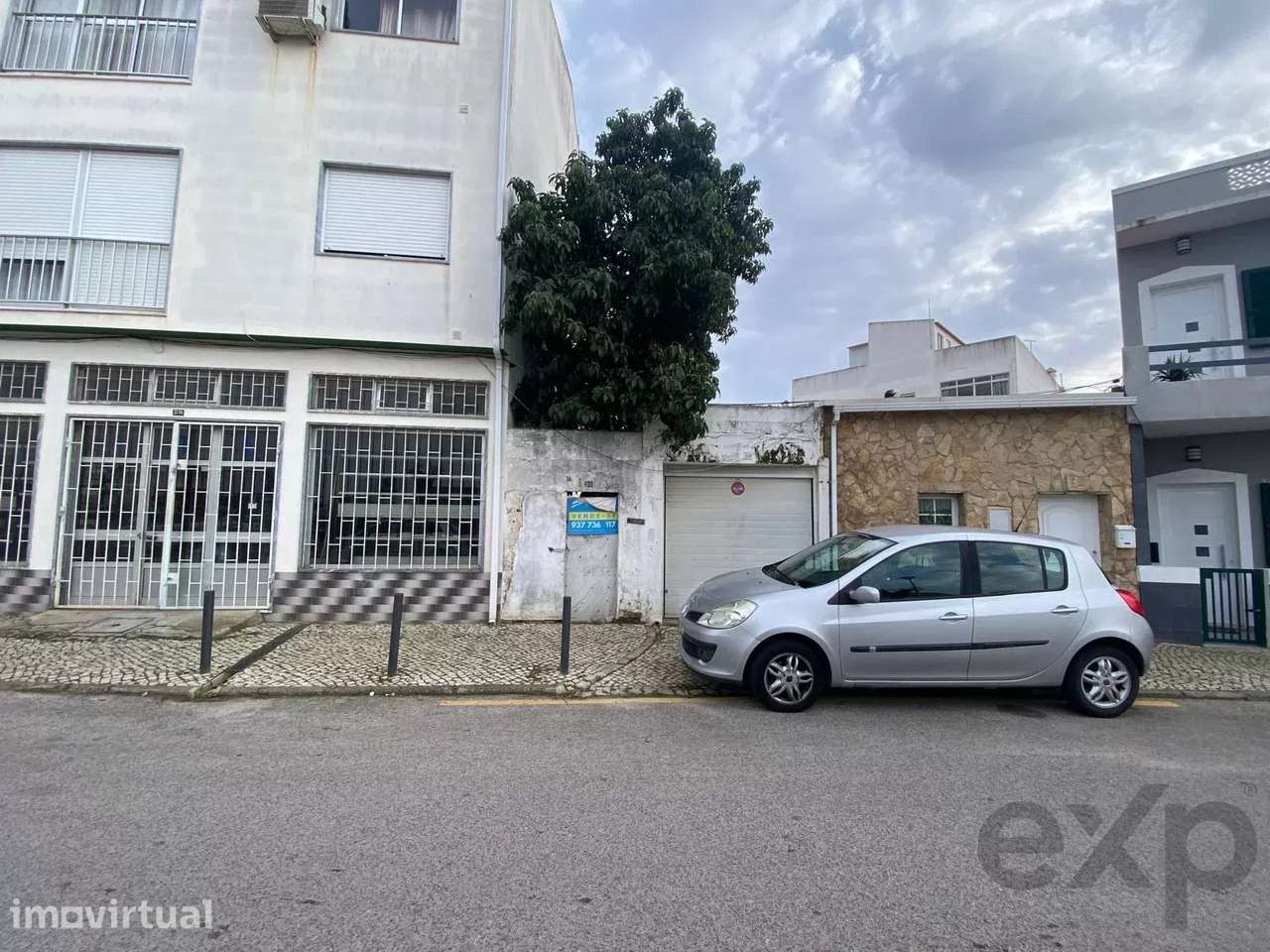 Terreno Urbano com Ruína para Reabilitação – Elevado Potencial – Centr - Grande imagem: 2/13