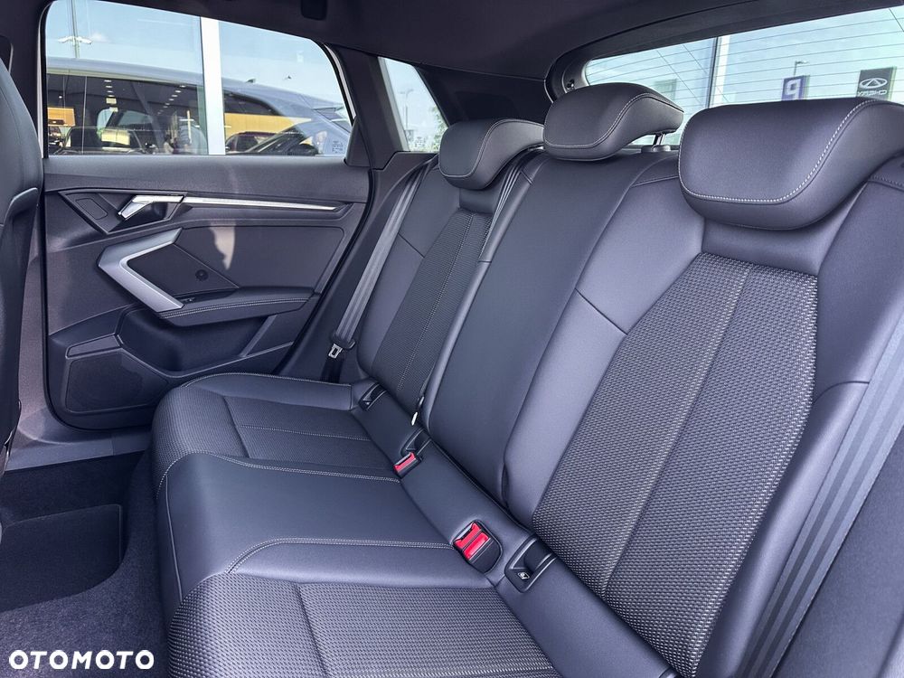 Audi A3 Sportback - 37