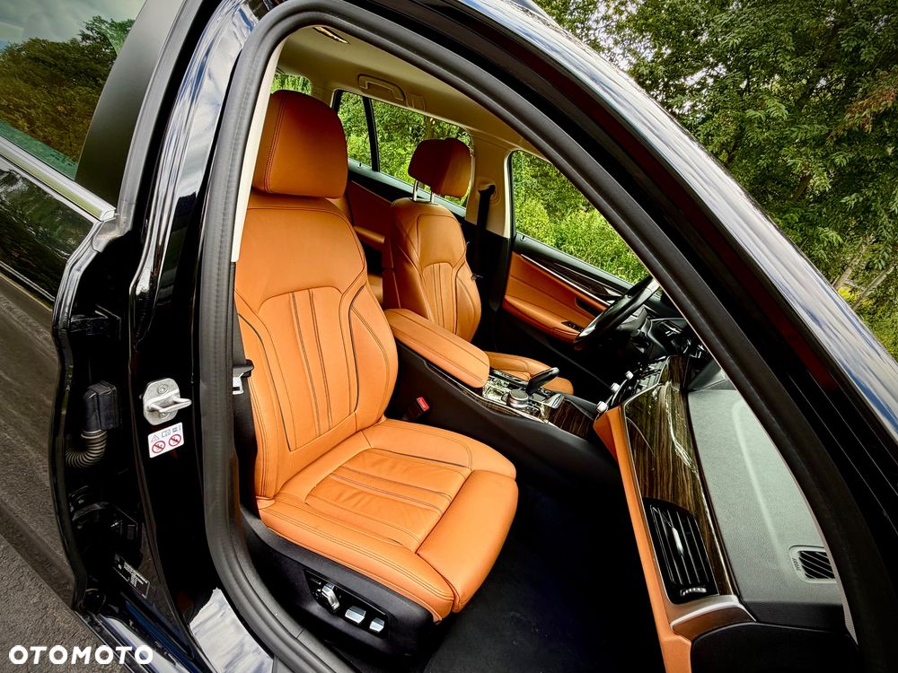 BMW Seria 5 530d xDrive - 19