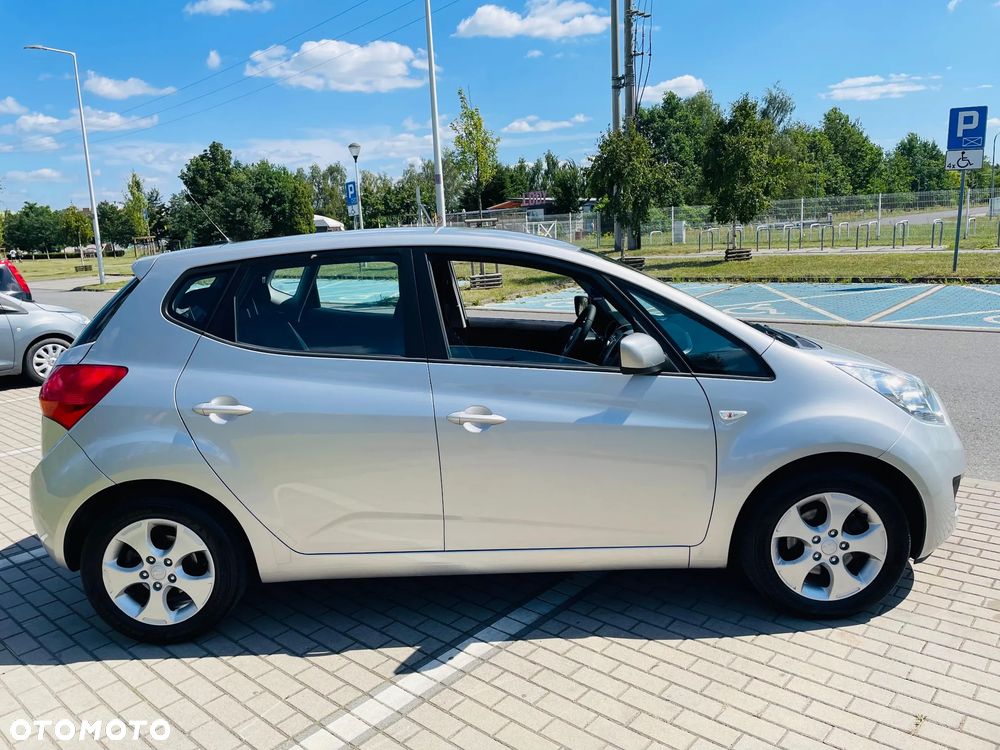 Kia Venga 1.6 CVVT Automatik Dream-Team Edition - 6