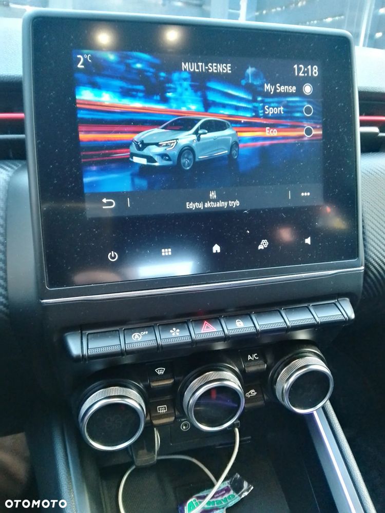 Renault Clio BLUE dCi 115 BUSINESS EDITION - 18