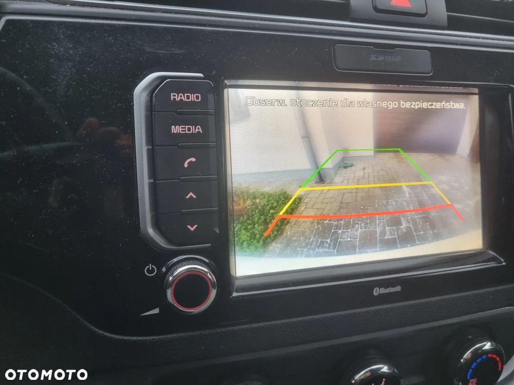 Kia Rio 1.4 crdi M - 9