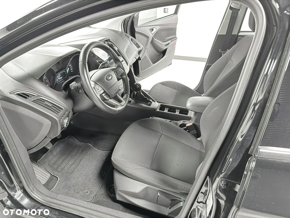 Ford Focus 1.0 EcoBoost 99g Start-Stopp-System SYNC Edition - 36