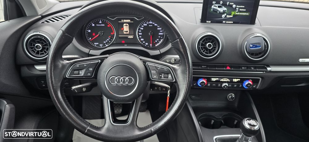 Audi A3 Sportback - 32