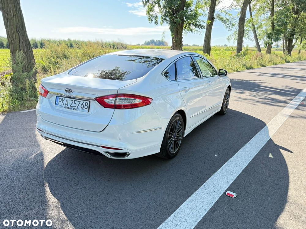 Ford Mondeo 2.0 Hybrid Vignale Plus - 4