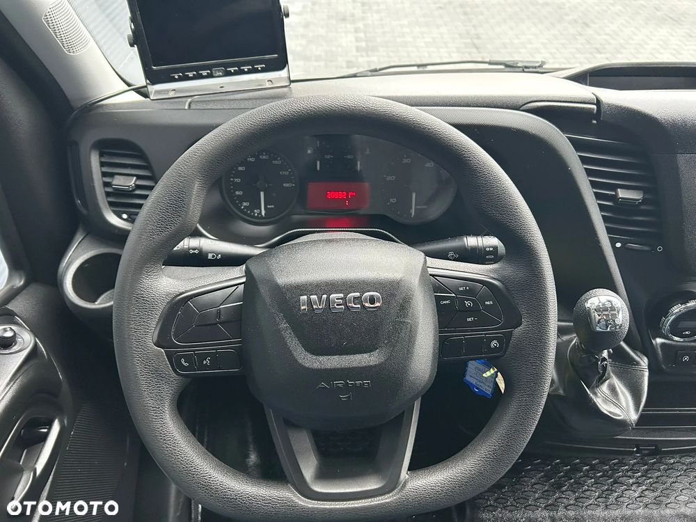 Iveco Daily 35C16 Kontener 8 palet + winda 750kg + drzwi boczne **Climatronic**Kamera**Serwis**Sprowadzony**2020R** - 14