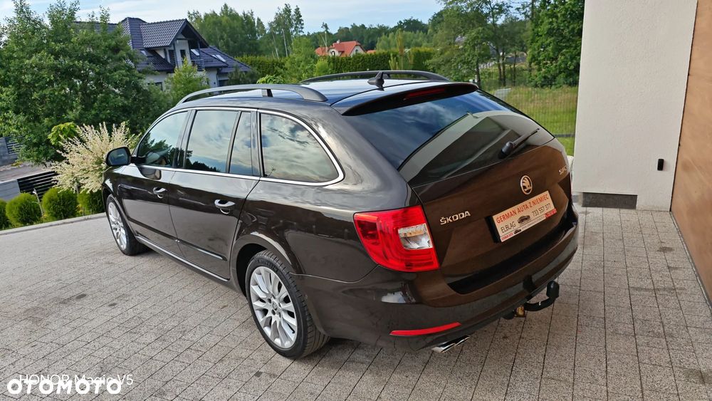 Skoda Superb 2.0 TDI Elegance DSG - 31
