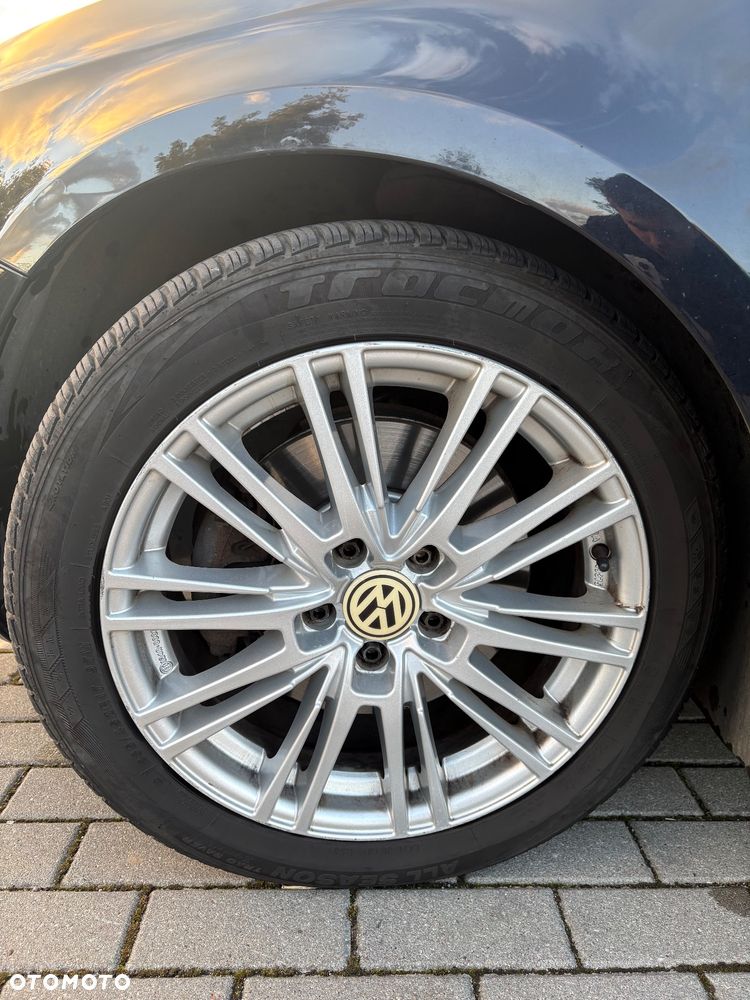 Volkswagen Passat 2.0 TDI Comfortline DSG - 16