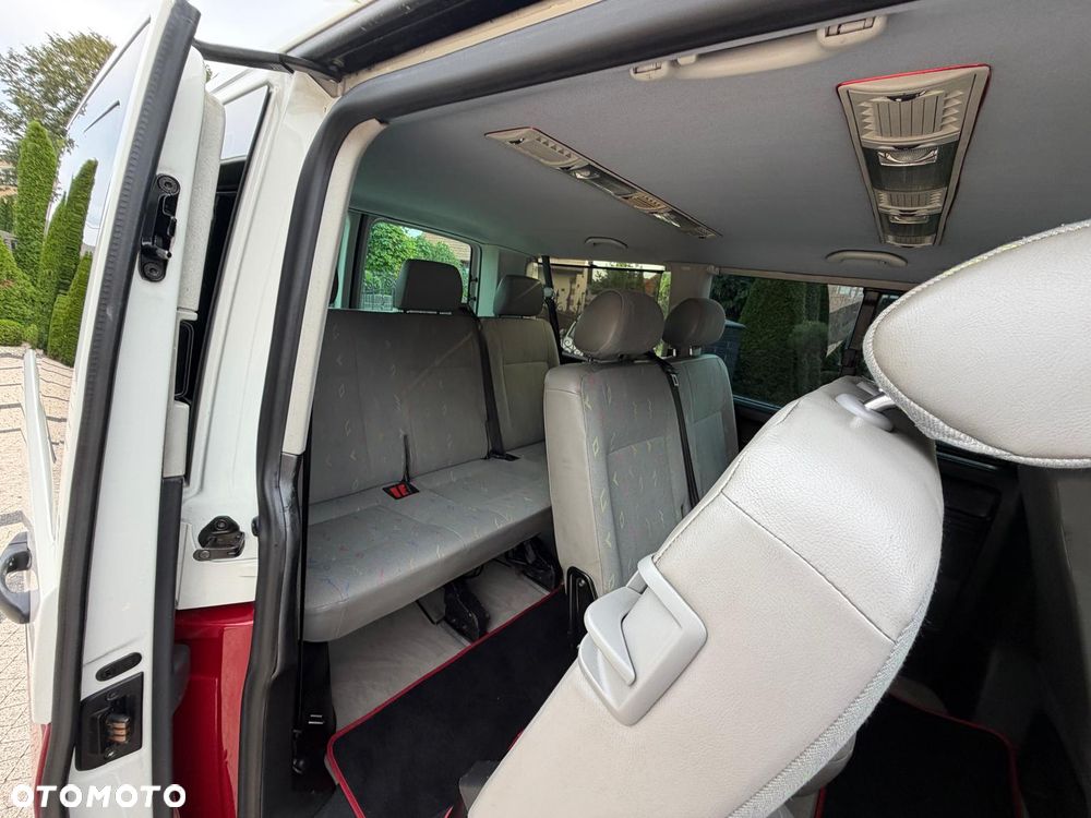 Volkswagen Transporter Shuttle Kurz - 21