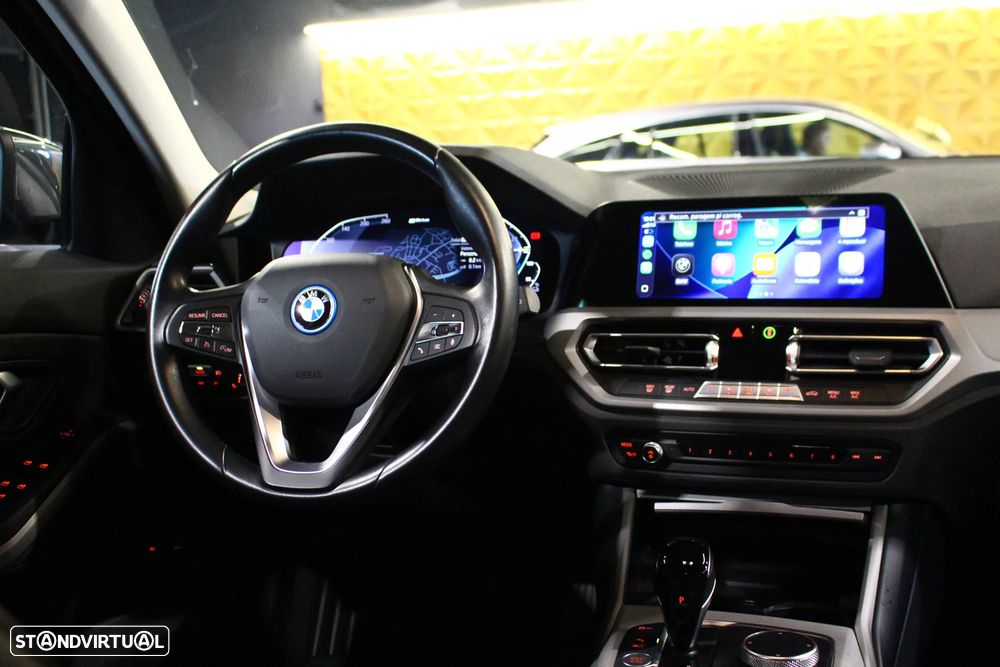BMW 320 e Line Sport Auto - 16