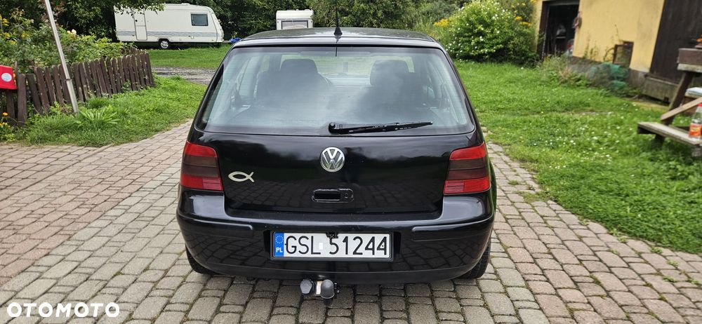 Volkswagen Golf - 4