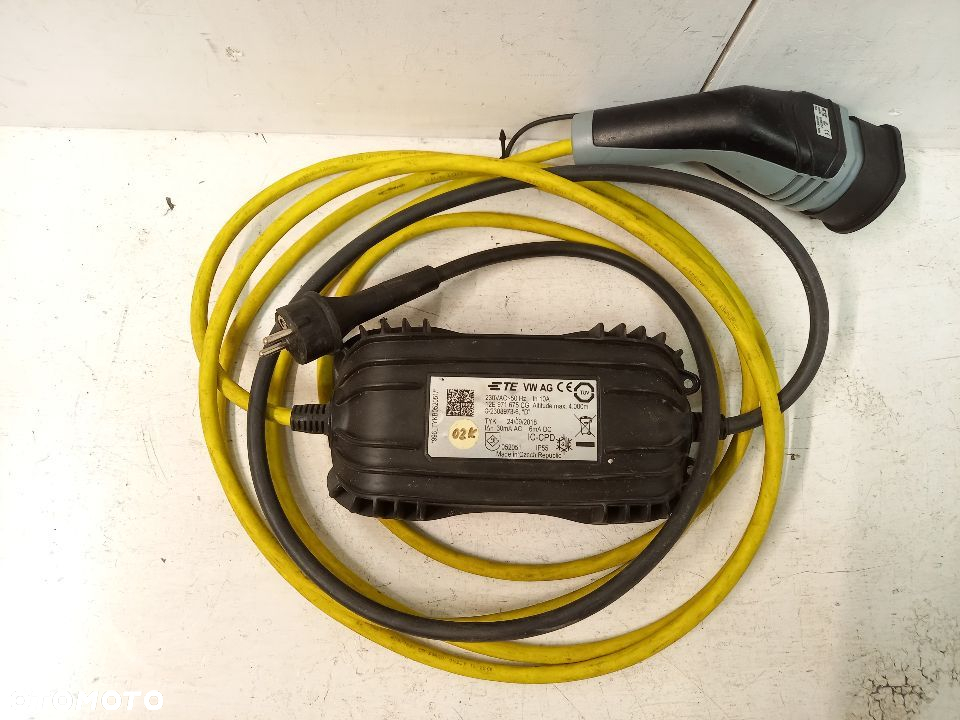 Vw Golf VII UP Passat B8 VW AG ETE elektryk ladowarka prostownik zasilacz TYP 2 - 2