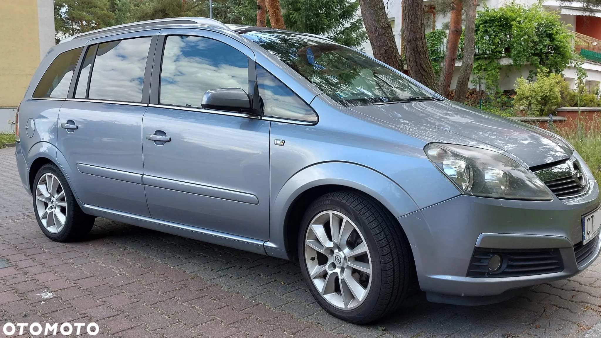 Opel Zafira 1.8 Enjoy - 2