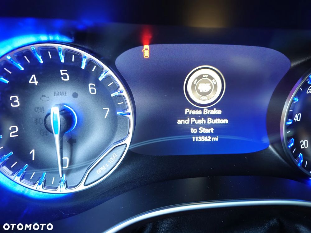 Chrysler Pacifica - 17