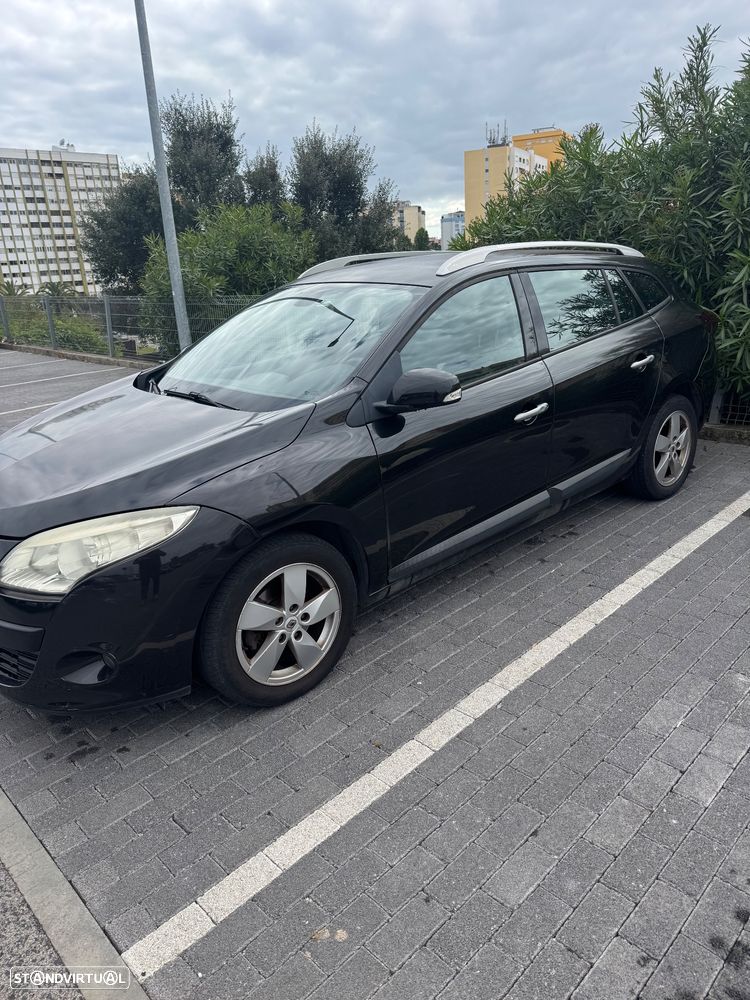 Renault Mégane Sport Tourer 1.5 dCi Dynamique - 1