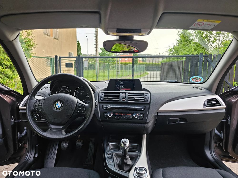 BMW Seria 1 118d xDrive Sport Line - 9