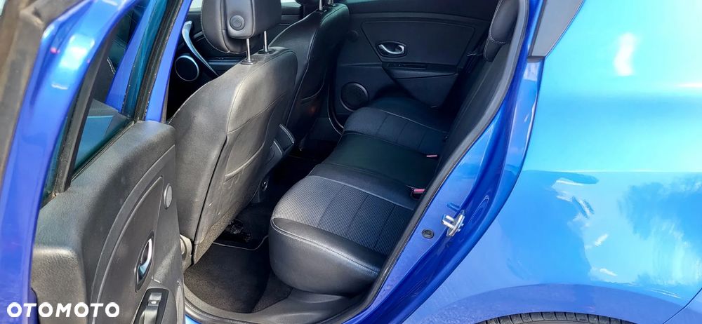 Renault Megane TCe 180 GT - 18