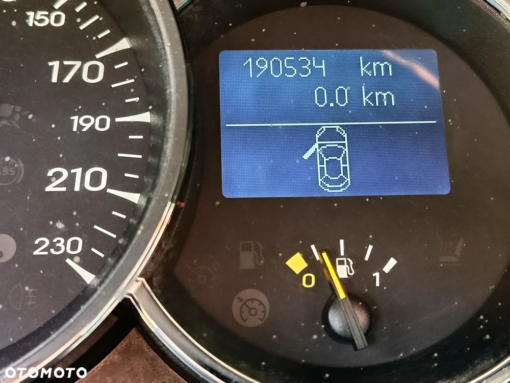 Renault Fluence 1.6 16V Privilege - 22