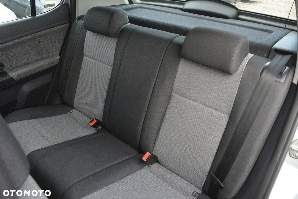 Skoda Fabia 1.6 TDI DPF Active - 27