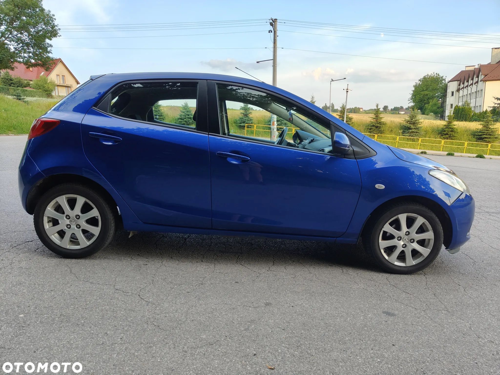 Mazda 2 - 1