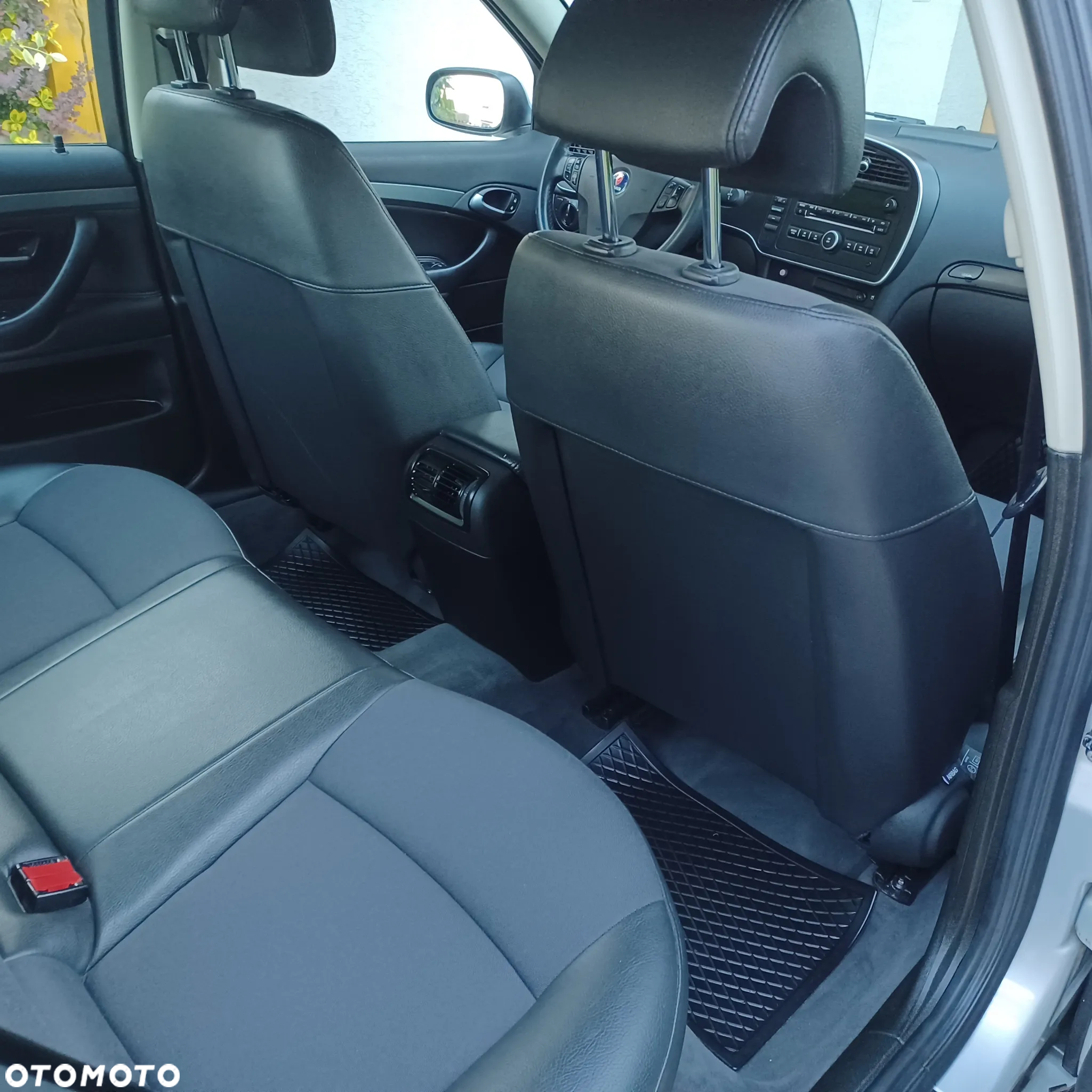 Saab 9-3 - 16
